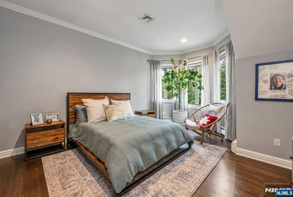 1115 Buckingham Road Fort Lee, NJ 07024 - Photo 35 of 49