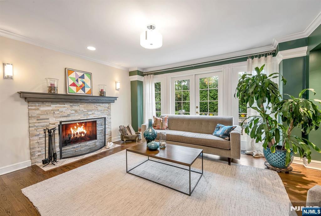 1115 Buckingham Road Fort Lee, NJ 07024 - Photo 9 of 49