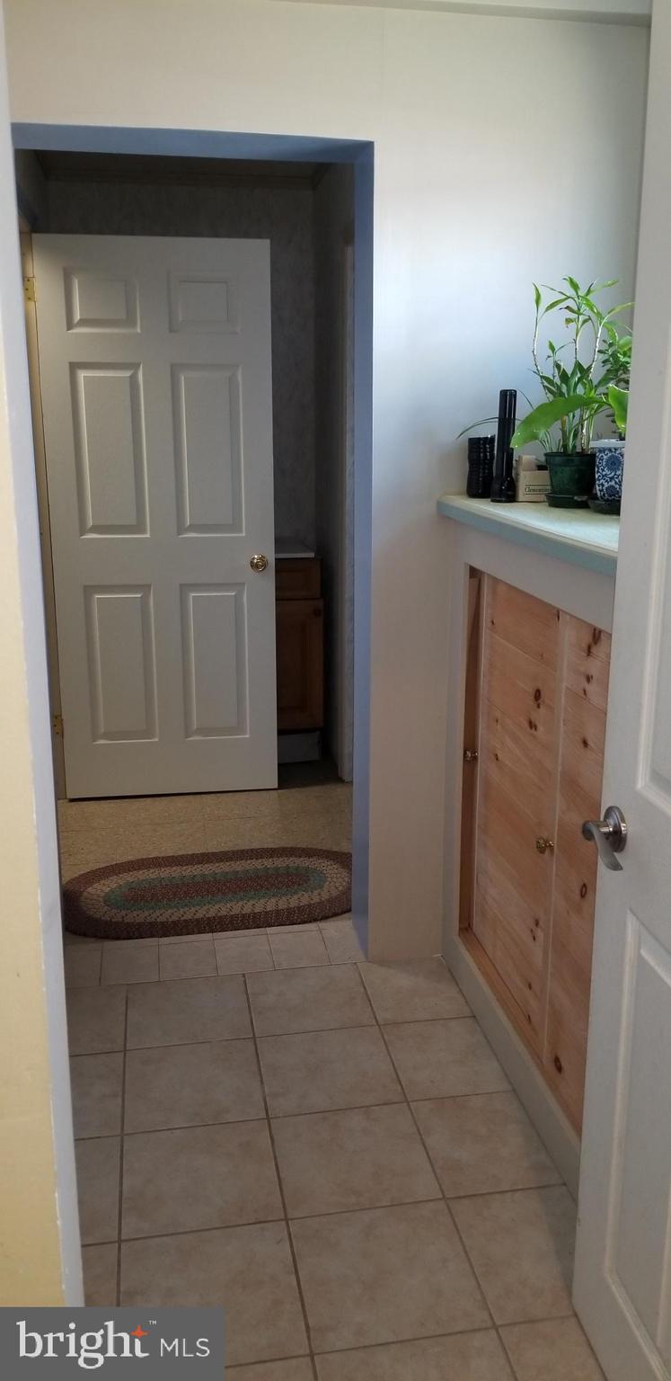 654 Rennard Street Philadelphia, PA 19116 - Photo 14 of 23 Gallery Image 14
