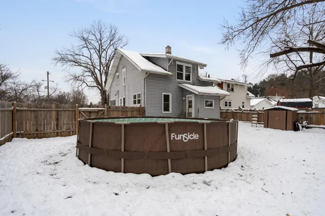 $169,900 | 314 Oakwood Avenue, Jackson, MI 49203