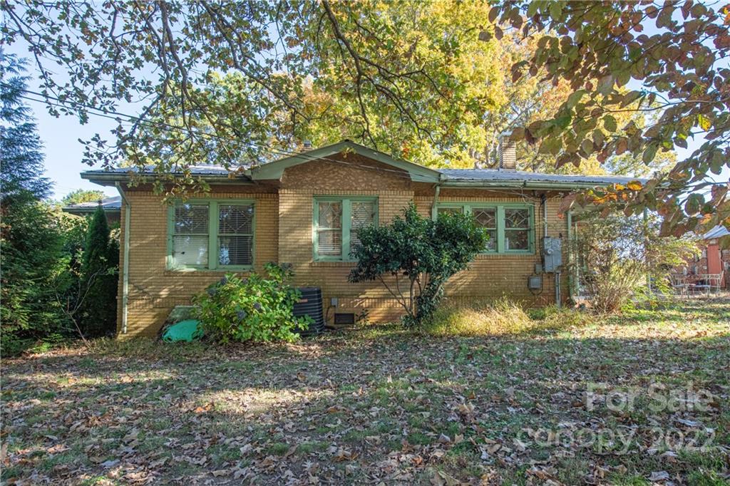 4529 County Home Road Conover, NC 28613 - Photo 3 of 39 Gallery Image 3