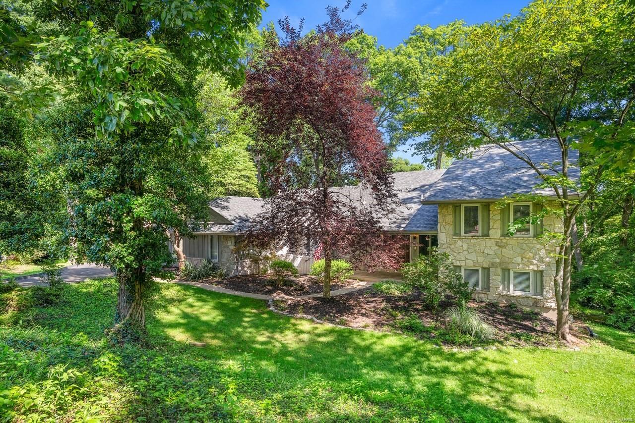 15821 Large Oak Road Chesterfield, MO 63017 - Photo 2 of 42