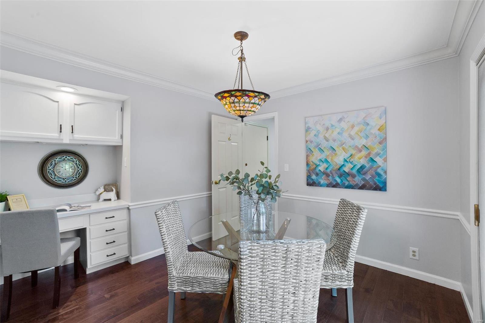 15821 Large Oak Road Chesterfield, MO 63017 - Photo 17 of 42