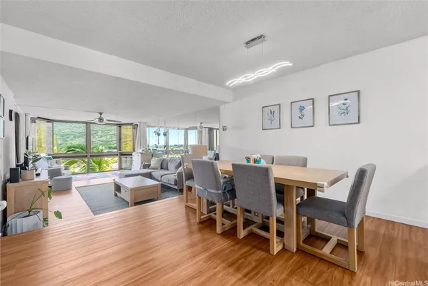 $575,000 | 501 Hahaione Street, Unit 1/7H, Honolulu, HI 96825