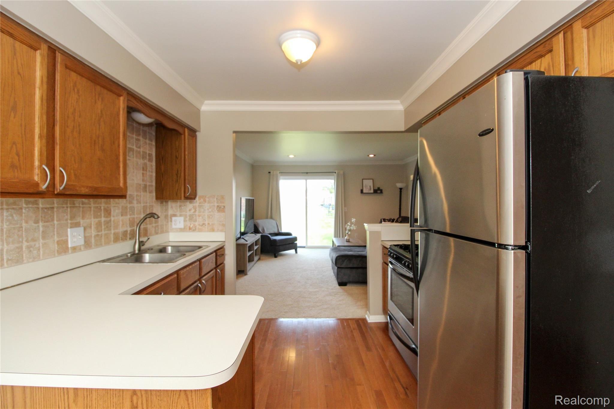 11451 Beaconsfield Road Washington, MI 48094 - Photo 5 of 19 Kitchen 6.jpg
