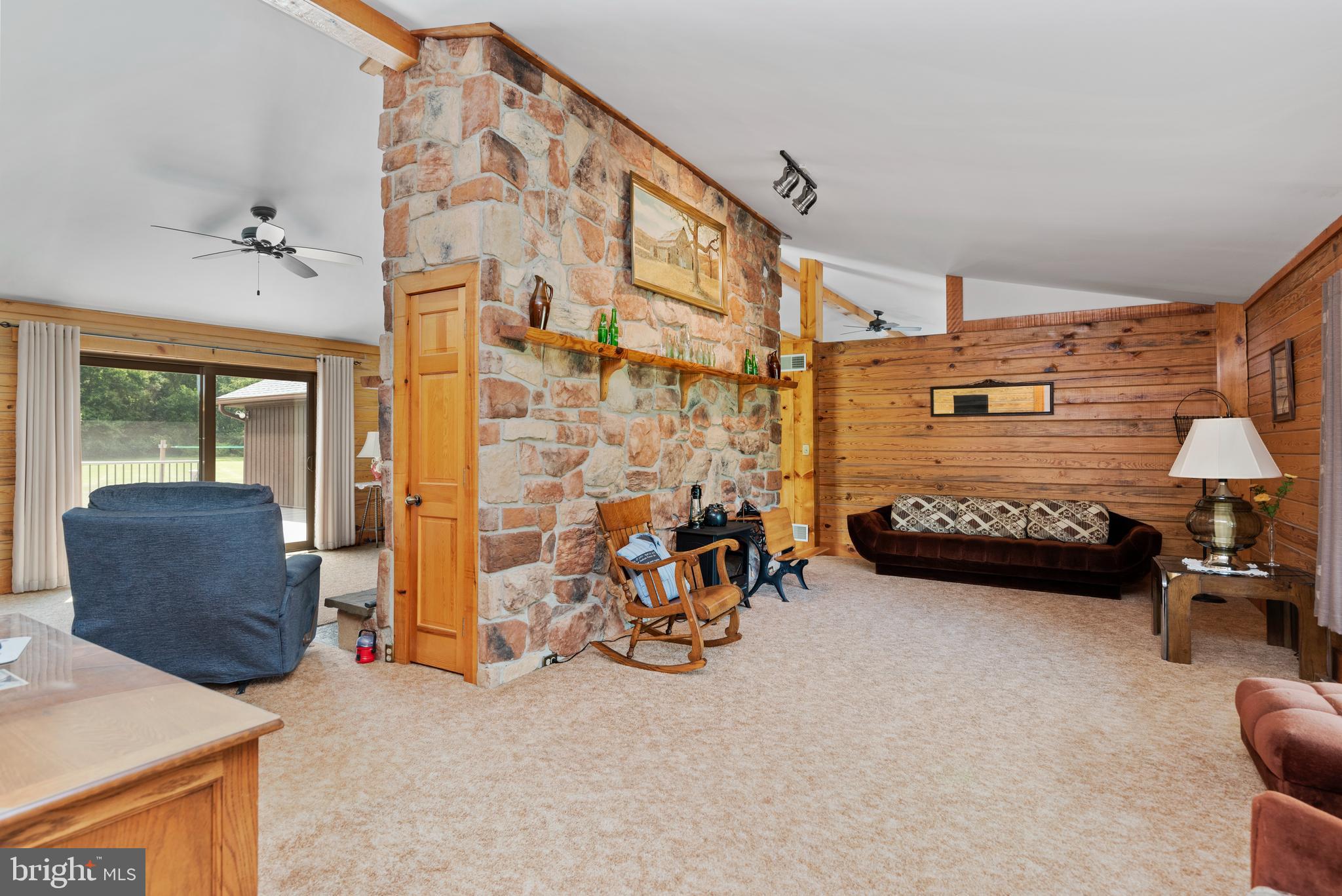 589 South Middlesex Road Carlisle, PA 17015 - Photo 4 of 53 Gallery Image 4
