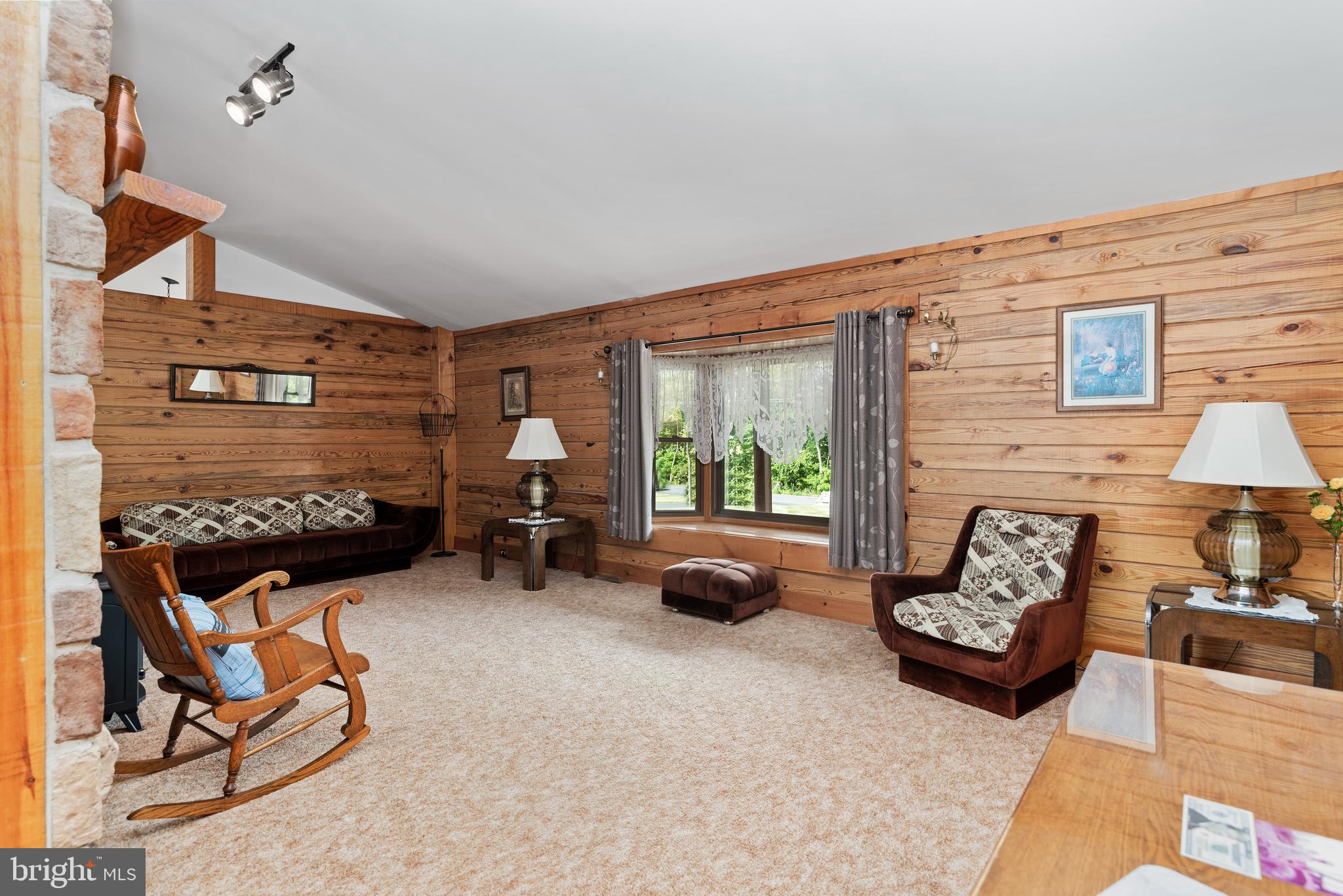 589 South Middlesex Road Carlisle, PA 17015 - Photo 6 of 53 Gallery Image 6