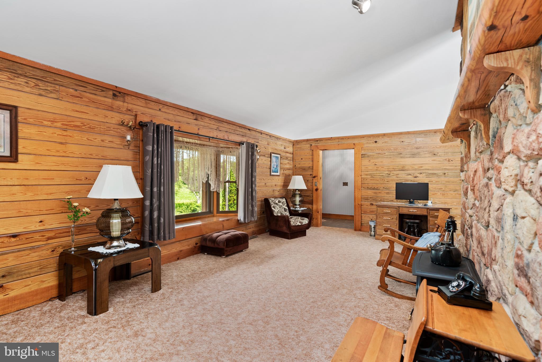 589 South Middlesex Road Carlisle, PA 17015 - Photo 7 of 53 Gallery Image 7