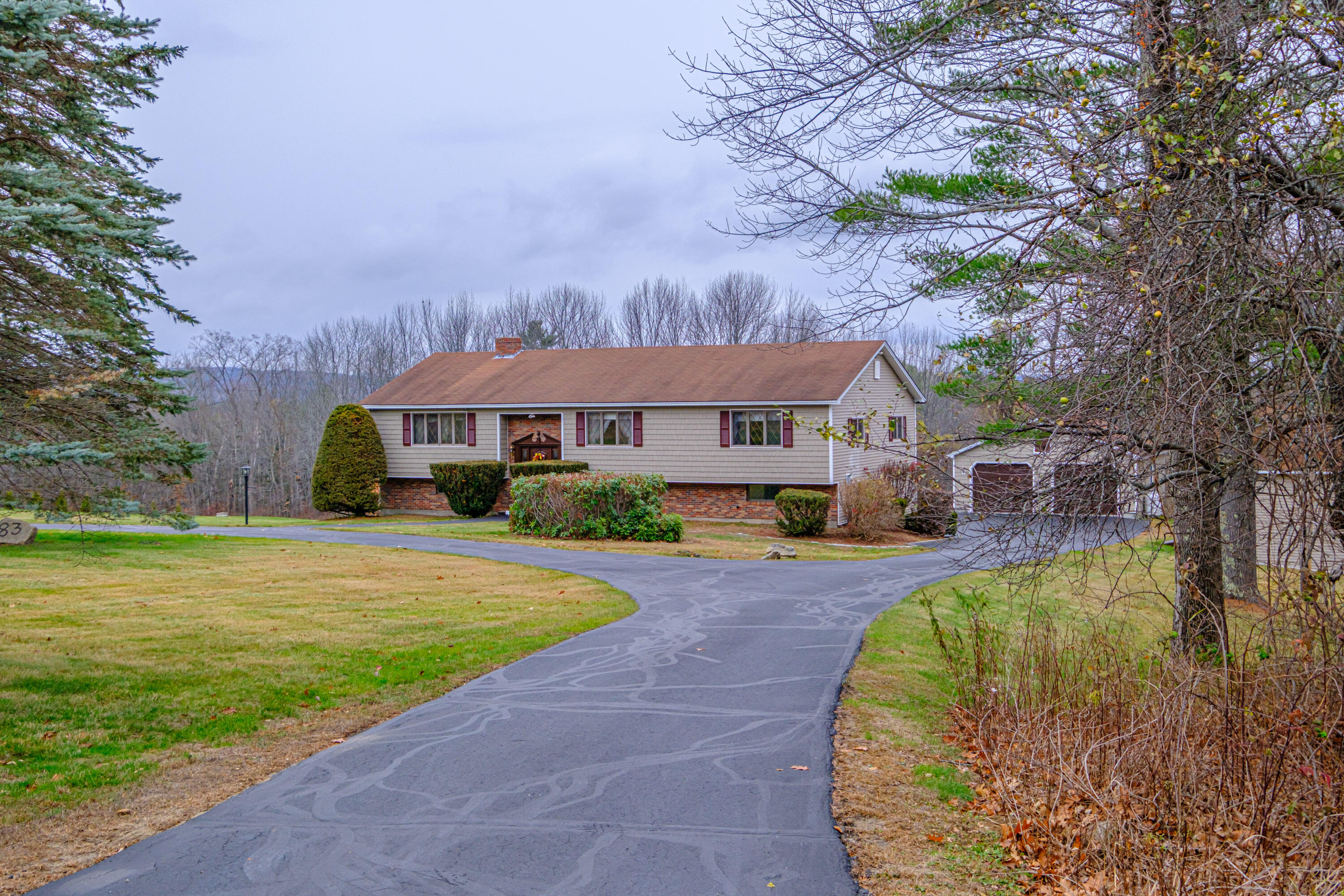 83 Morrill Road Norway, ME 04268 - Photo 3 of 98 20251113gp-62002