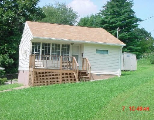 165 Johnson Oak Ridge Oak Ridge, TN 37830 - Photo 1 of 1 Primary Photo