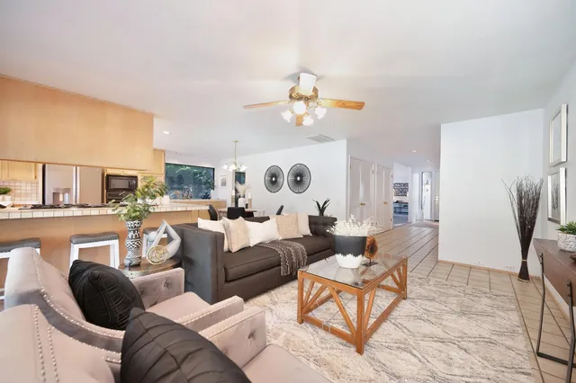 $850,000 | 11447 Forty Niner Circle, Gold River, CA 95670