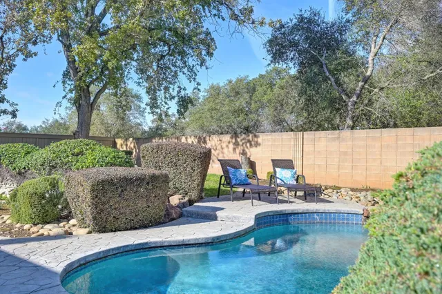 $850,000 | 11447 Forty Niner Circle, Gold River, CA 95670