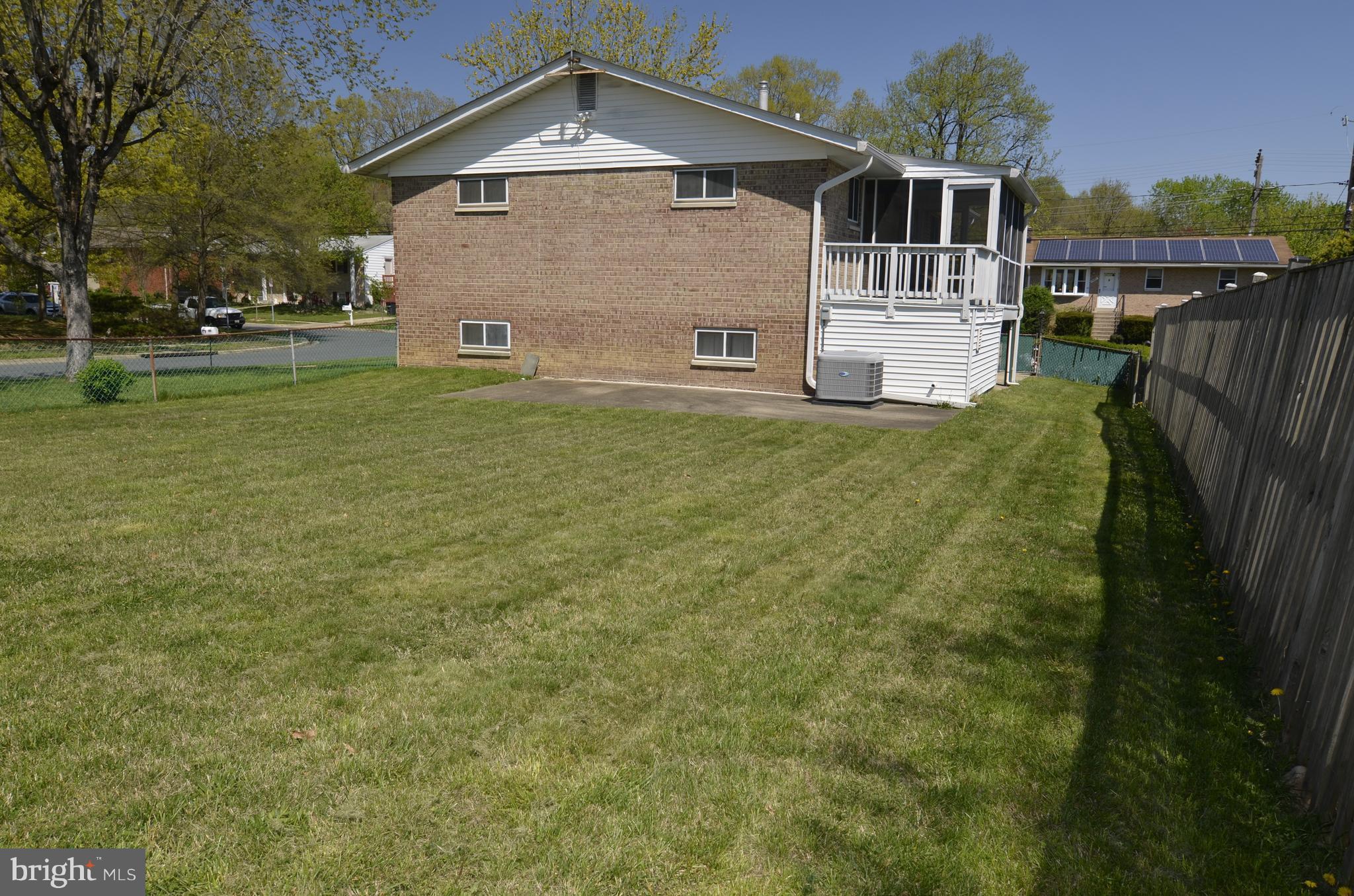 8909 Mark Place Laurel, MD 20708 - Photo 30 of 30 Exterior (Rear)