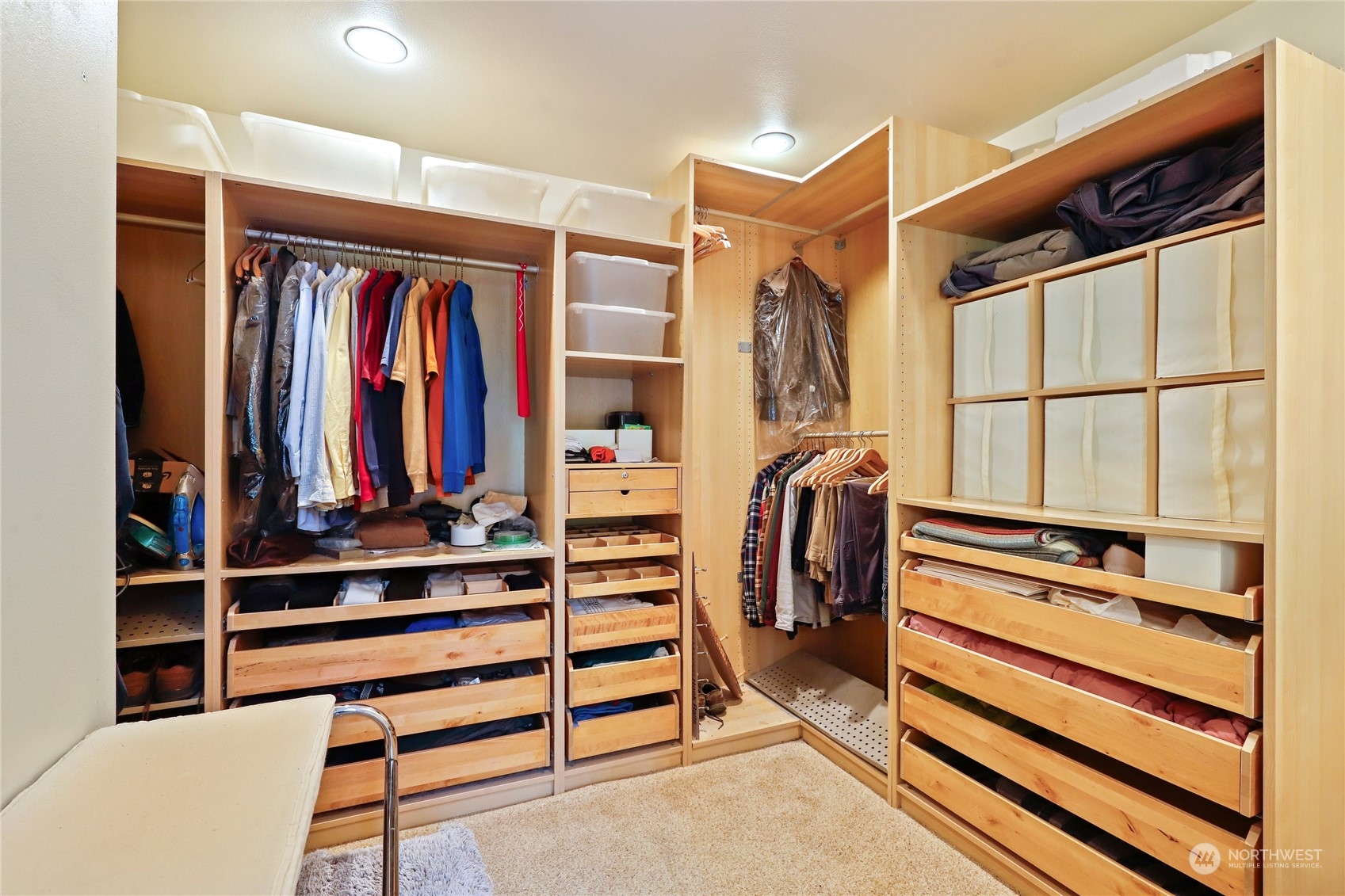 11146 Tulin Road Northeast Kingston, WA 98346 - Photo 13 of 40 Gallery Image 13