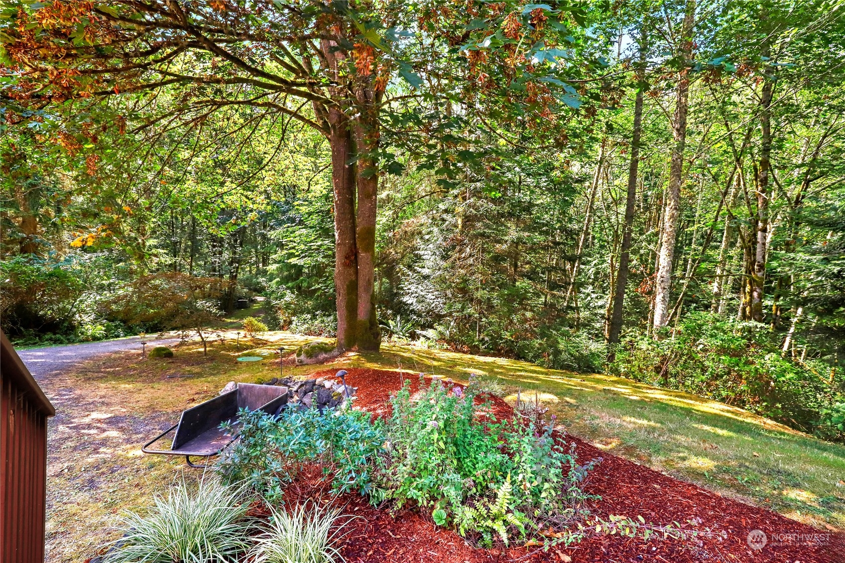 11146 Tulin Road Northeast Kingston, WA 98346 - Photo 32 of 40 Gallery Image 32
