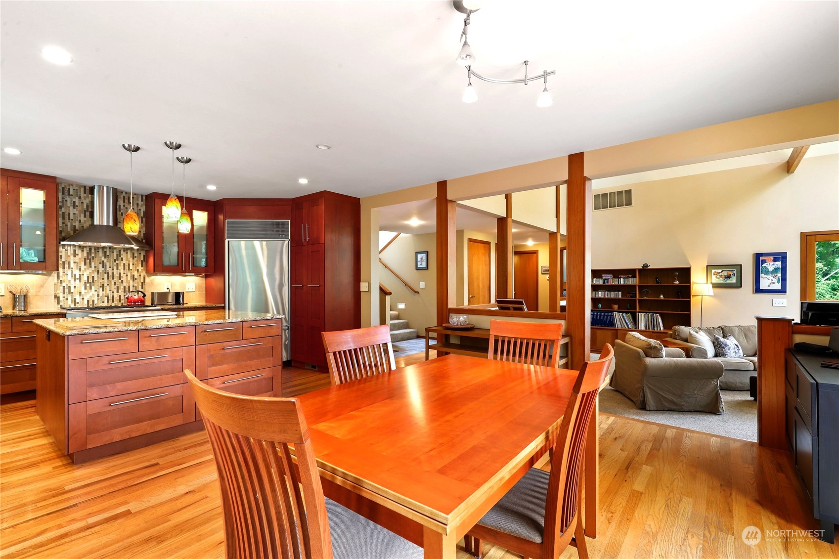 11146 Tulin Road Northeast Kingston, WA 98346 - Photo 4 of 40 Gallery Image 4