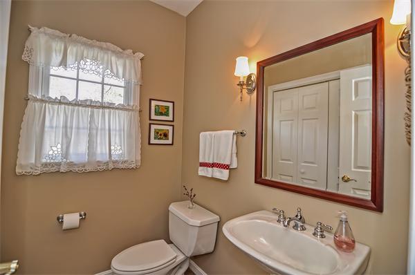 10 Aztec Way Sharon, MA 02067 - Photo 16 of 30 Gallery Image 16
