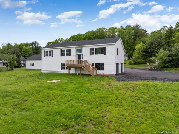 $627,500 | 3 Wilson Road, Sparrowbush, NY 12780