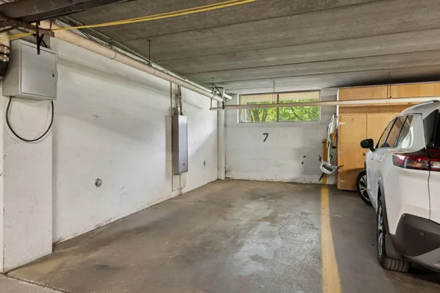 $117,000 | 10501 Cedar Lake Road, Unit 414, Minnetonka, MN 55305