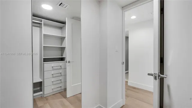 $4,129 | 555 Northeast 34th Street, Unit 2409, Miami, FL 33137