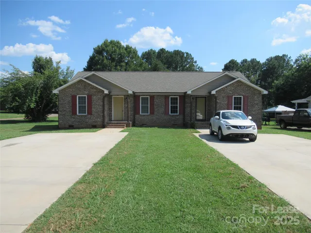 $1,300 | 604 Victory Grove Church Road, Lincolnton, NC 28092