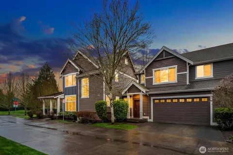 $1,498,000 | 12211 168th Court Northeast, Redmond, WA 98052