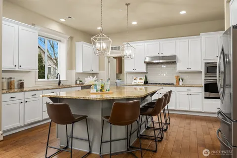 $1,498,000 | 12211 168th Court Northeast, Redmond, WA 98052