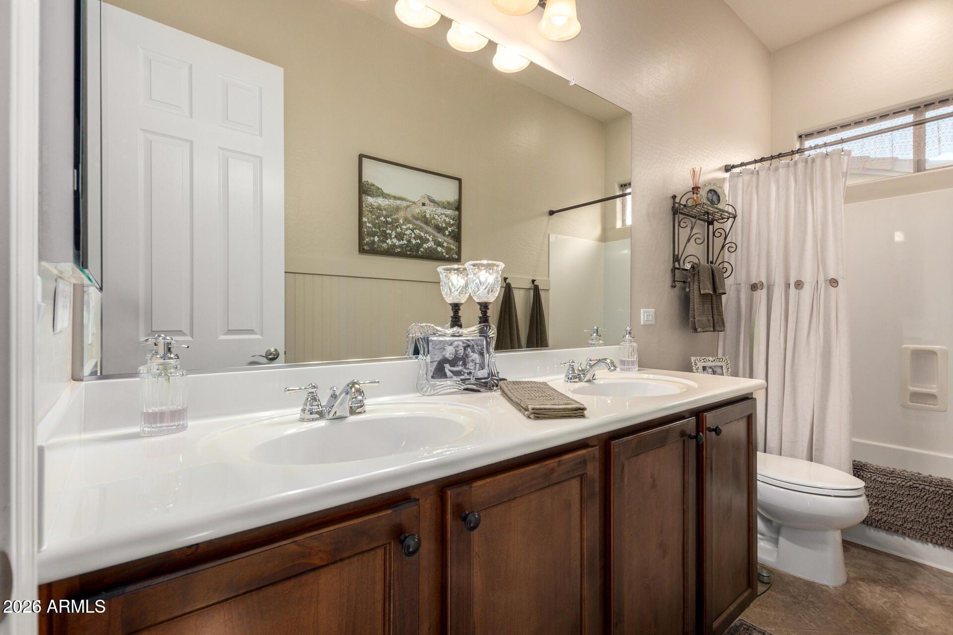 17869 West Verdin Road Goodyear, AZ 85338 - Photo 18 of 39 Main Bath