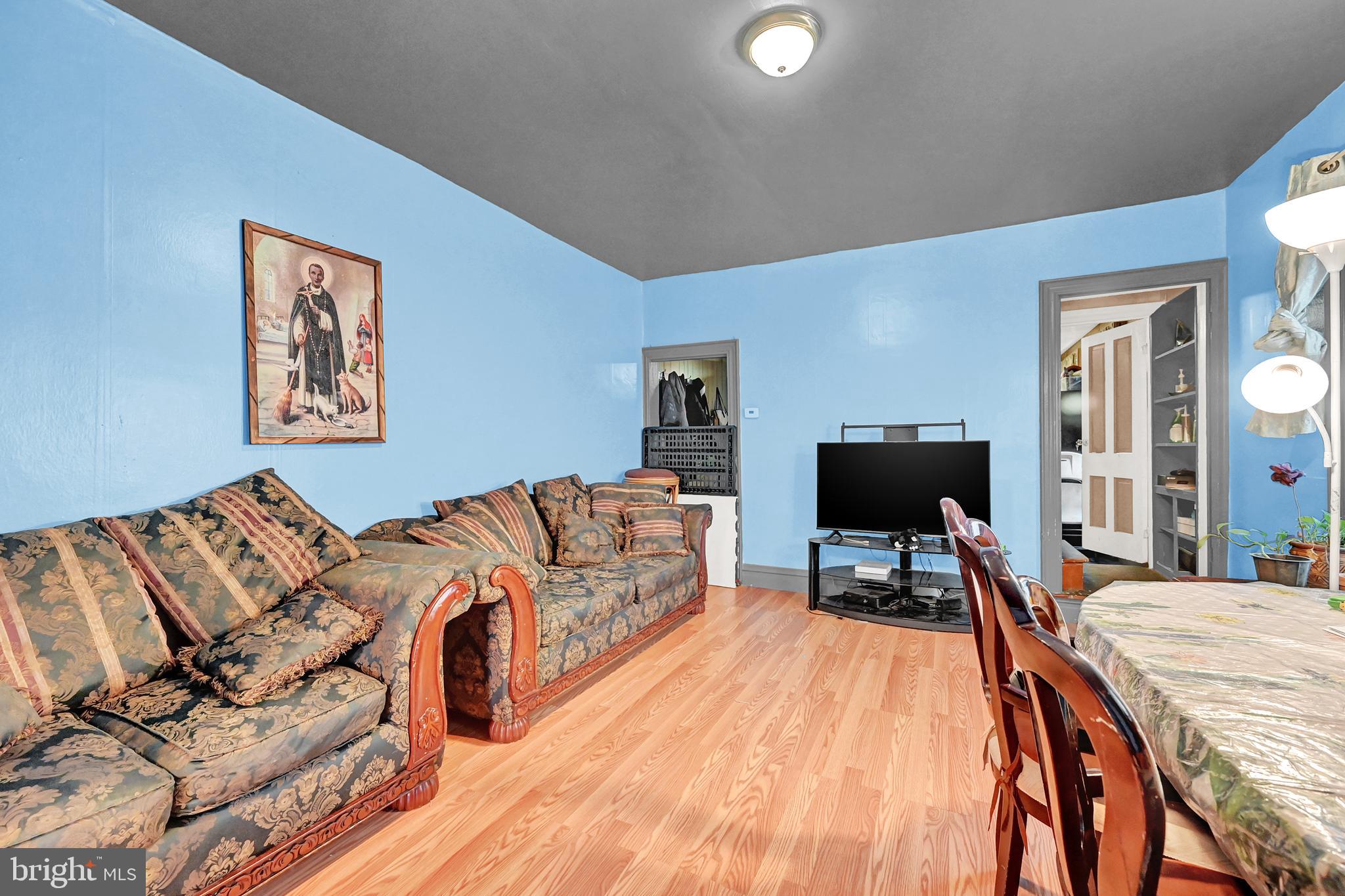 410 Locust Street Hanover, PA 17331 - Photo 11 of 30 Gallery Image 11