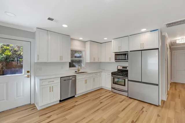 $3,295 | 1757 Skinner Avenue, Unit B, Charleston, SC 29407