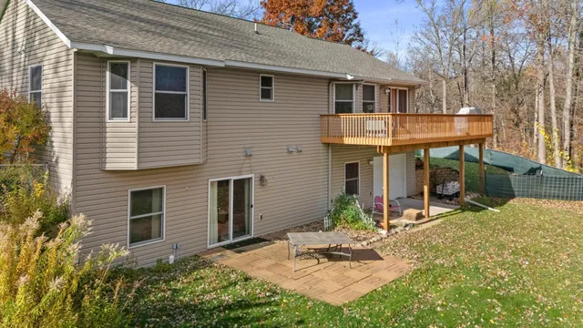 $515,000 | 2828 West River Road, Mora, MN 55051