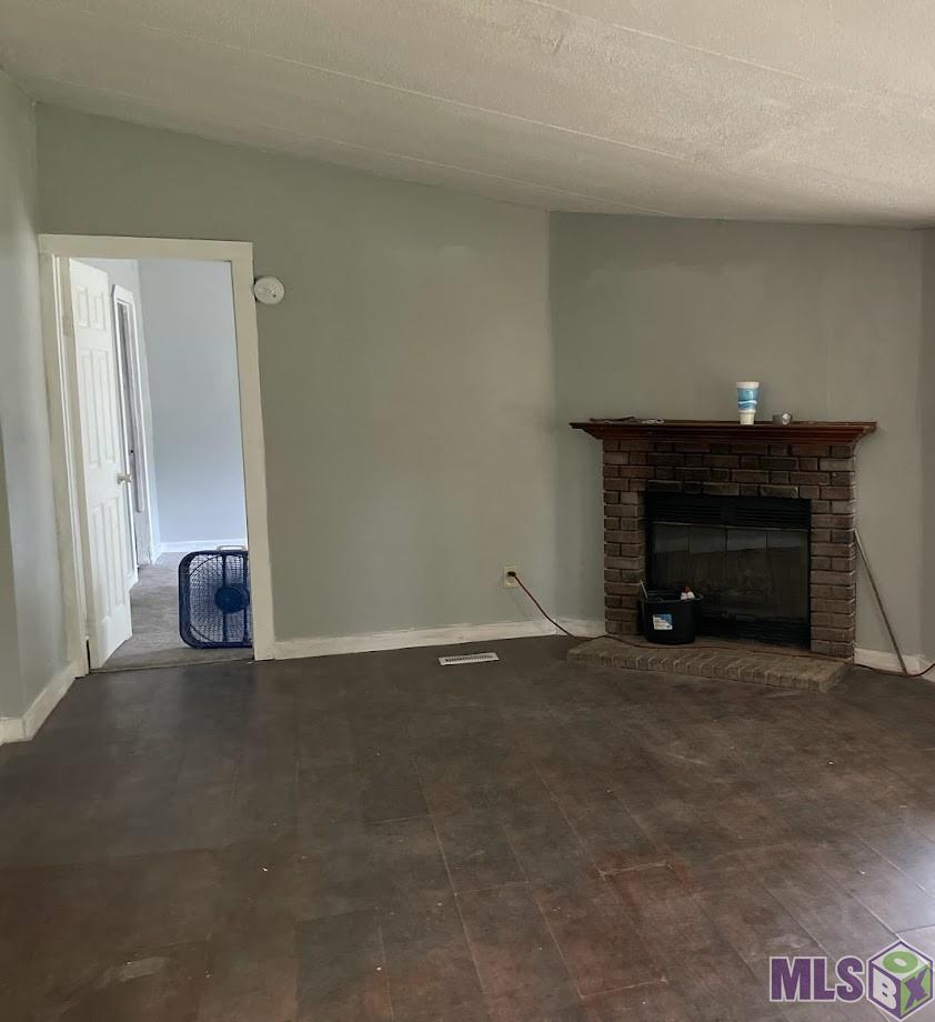 22655 Buck Watts Road Livingston, LA 70754 - Photo 3 of 11 Gallery Image 3