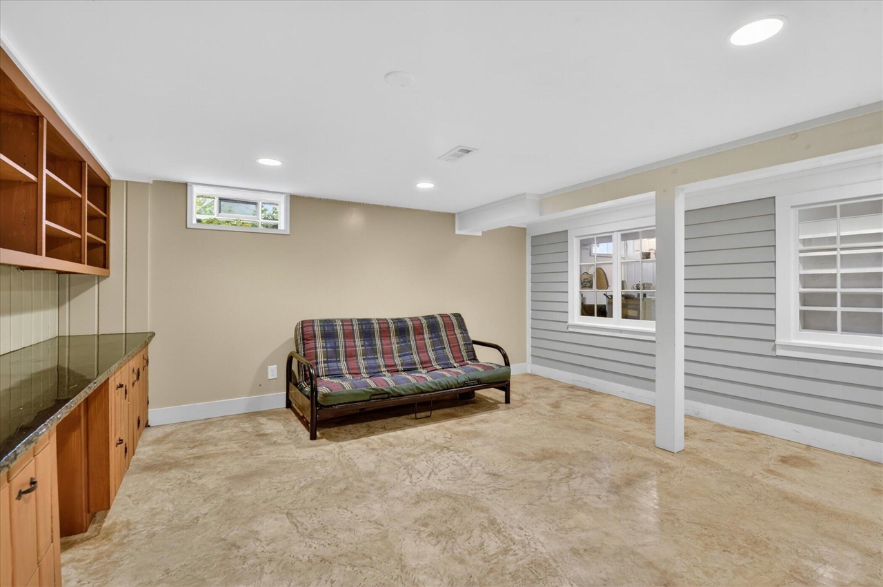 48377 Gyde Road Canton, MI 48187 - Photo 55 of 96