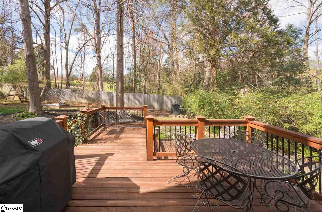 204 English Oak Road Simpsonville, SC 29681 - Photo 4 of 35 Gallery Image 4