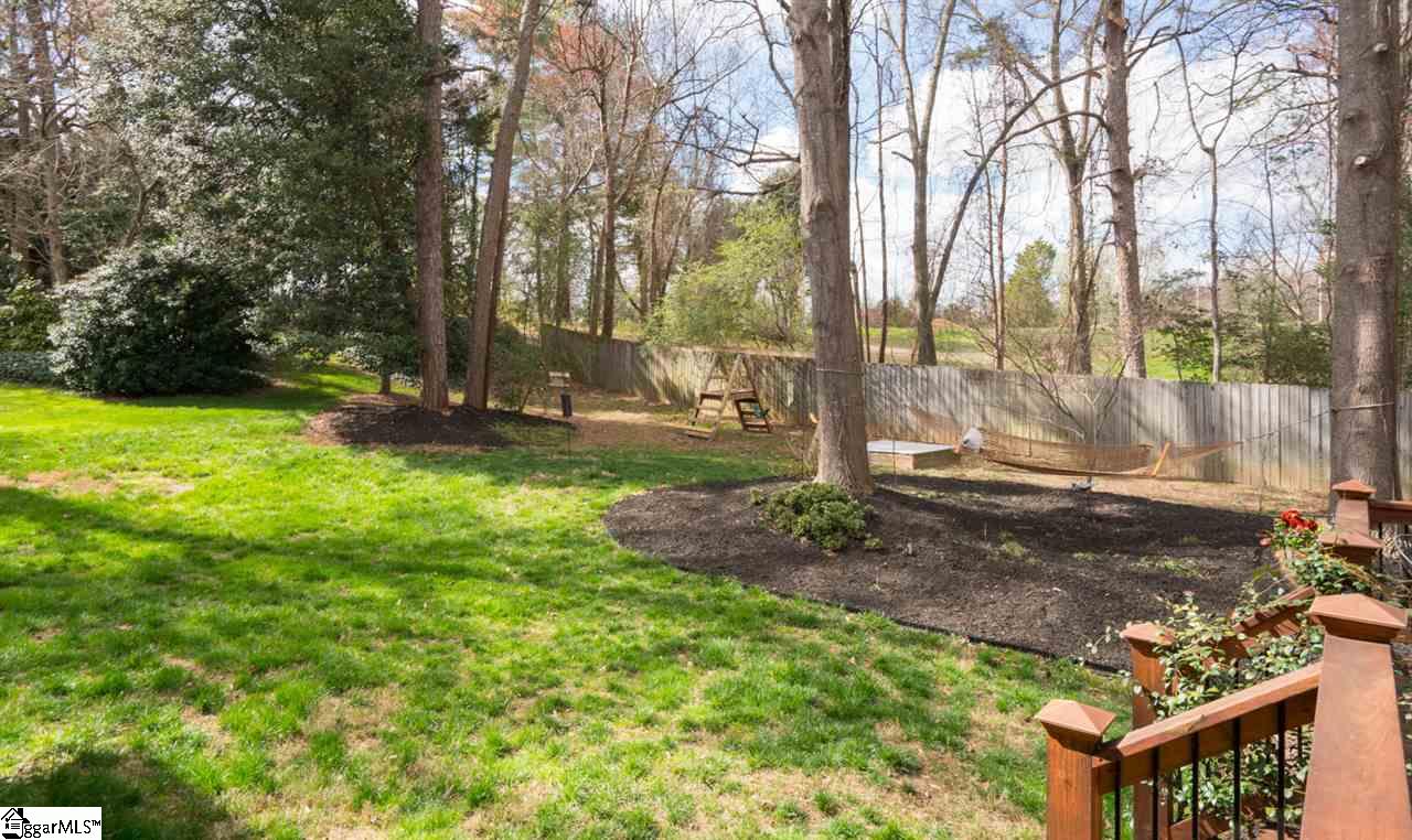 204 English Oak Road Simpsonville, SC 29681 - Photo 5 of 35 Gallery Image 5