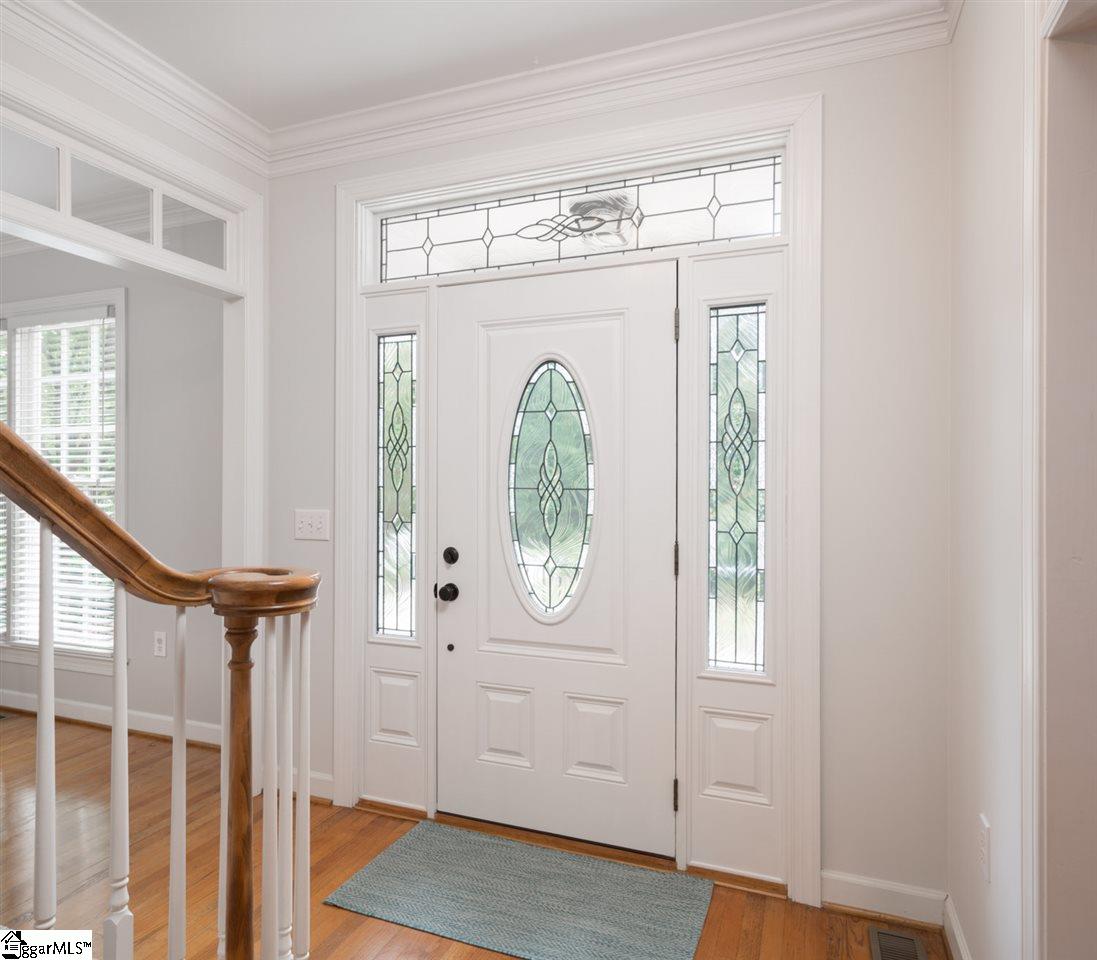204 English Oak Road Simpsonville, SC 29681 - Photo 6 of 35 Gallery Image 6