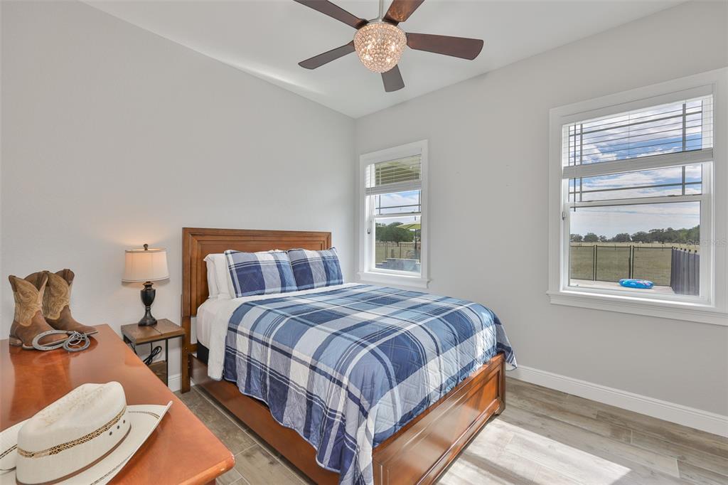 7510 Lithia Pinecrest Road Lithia, FL 33547 - Photo 37 of 67