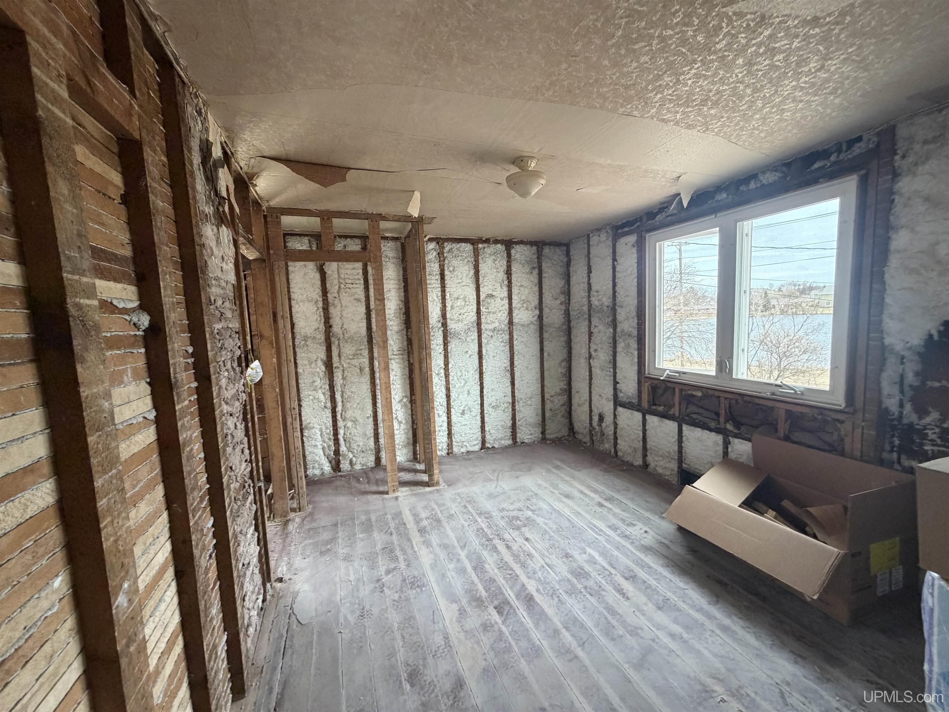 163 Cliff Street Ishpeming, MI 49849 - Photo 18 of 21