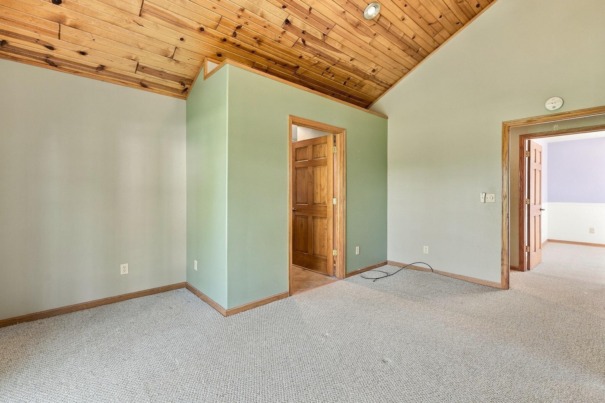 W808 Froelich Road Sullivan, WI 53178 - Photo 16 of 61 16_Primary_Bedroom_View_3