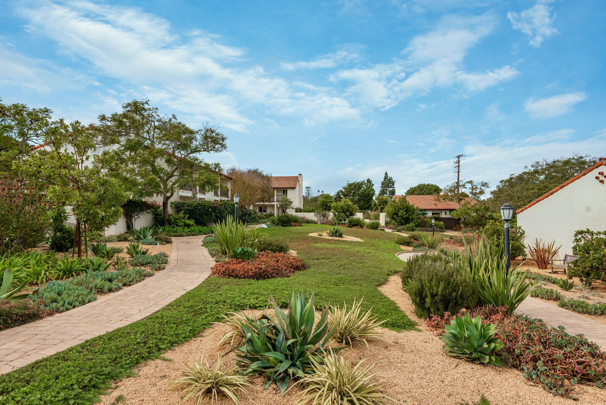1032 Fairway Road Montecito, CA 93108 - Photo 25 of 26 Grounds El Montecito Verde Common Areas