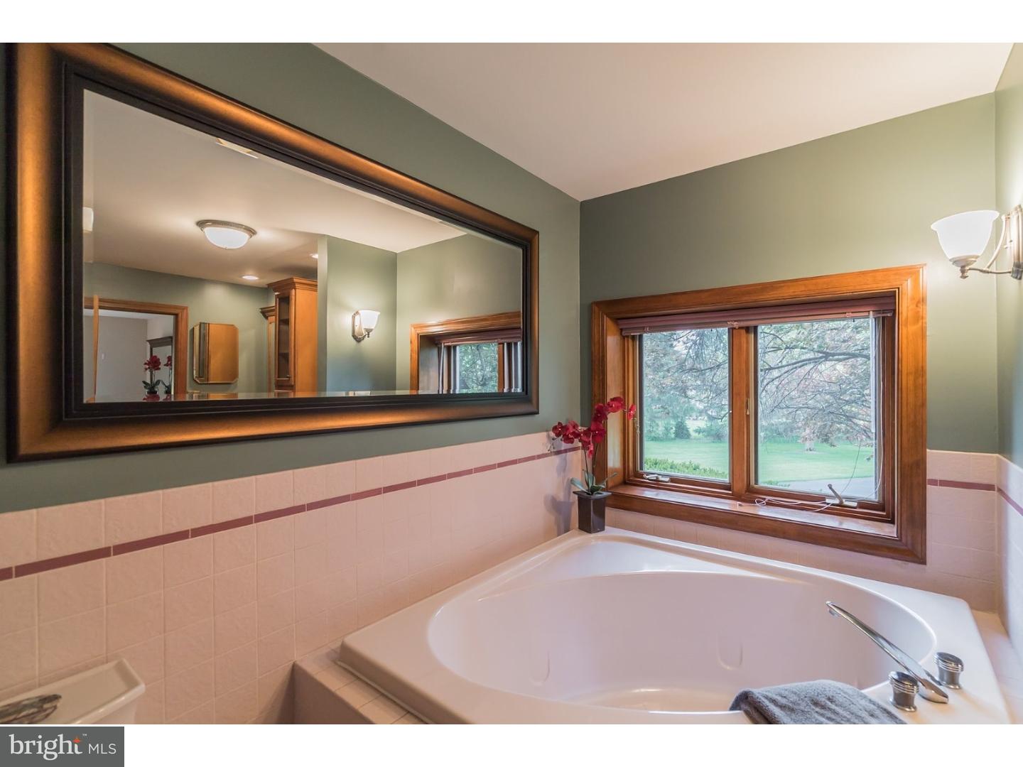 165 Fretz Road Telford, PA 18969 - Photo 14 of 24