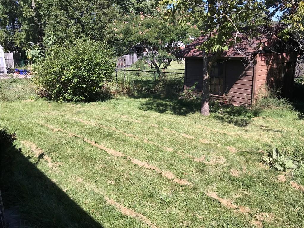 7814 Gilmore Road Indianapolis, IN 46219 - Photo 3 of 13 Gallery Image 3