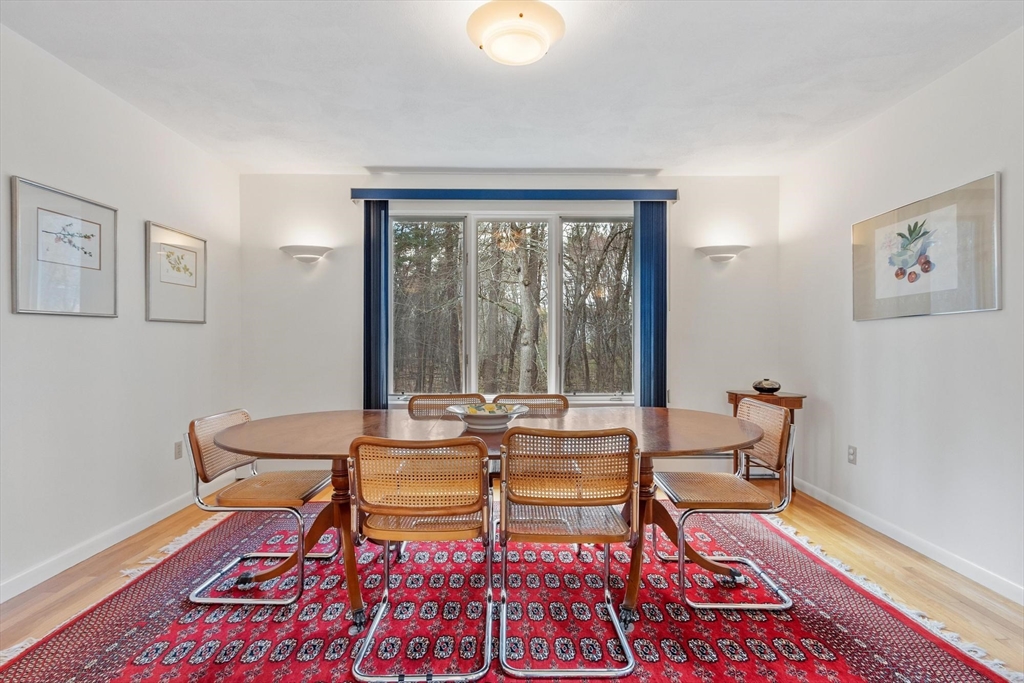 781 Strawberry Hill Road Concord, MA 01742 - Photo 8 of 42