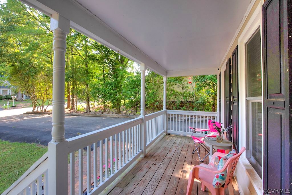 13313 Little Horn Ridge Midlothian, VA 23112 - Photo 3 of 38 Gallery Image 3