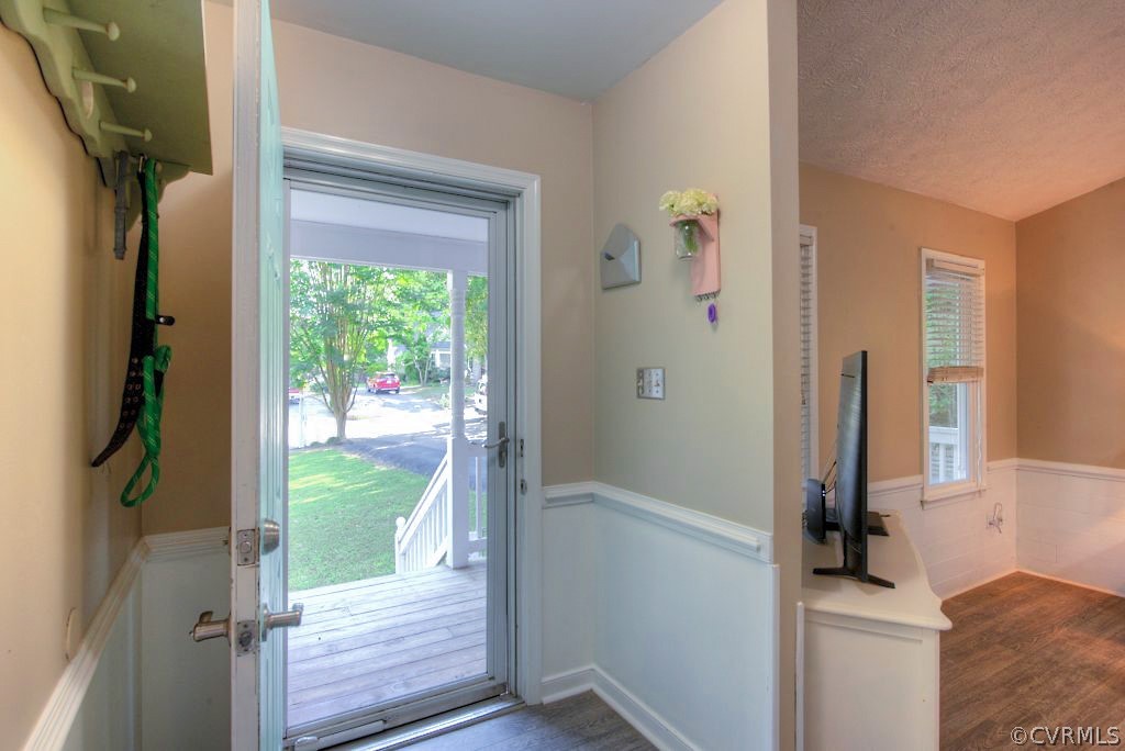 13313 Little Horn Ridge Midlothian, VA 23112 - Photo 6 of 38 Gallery Image 6