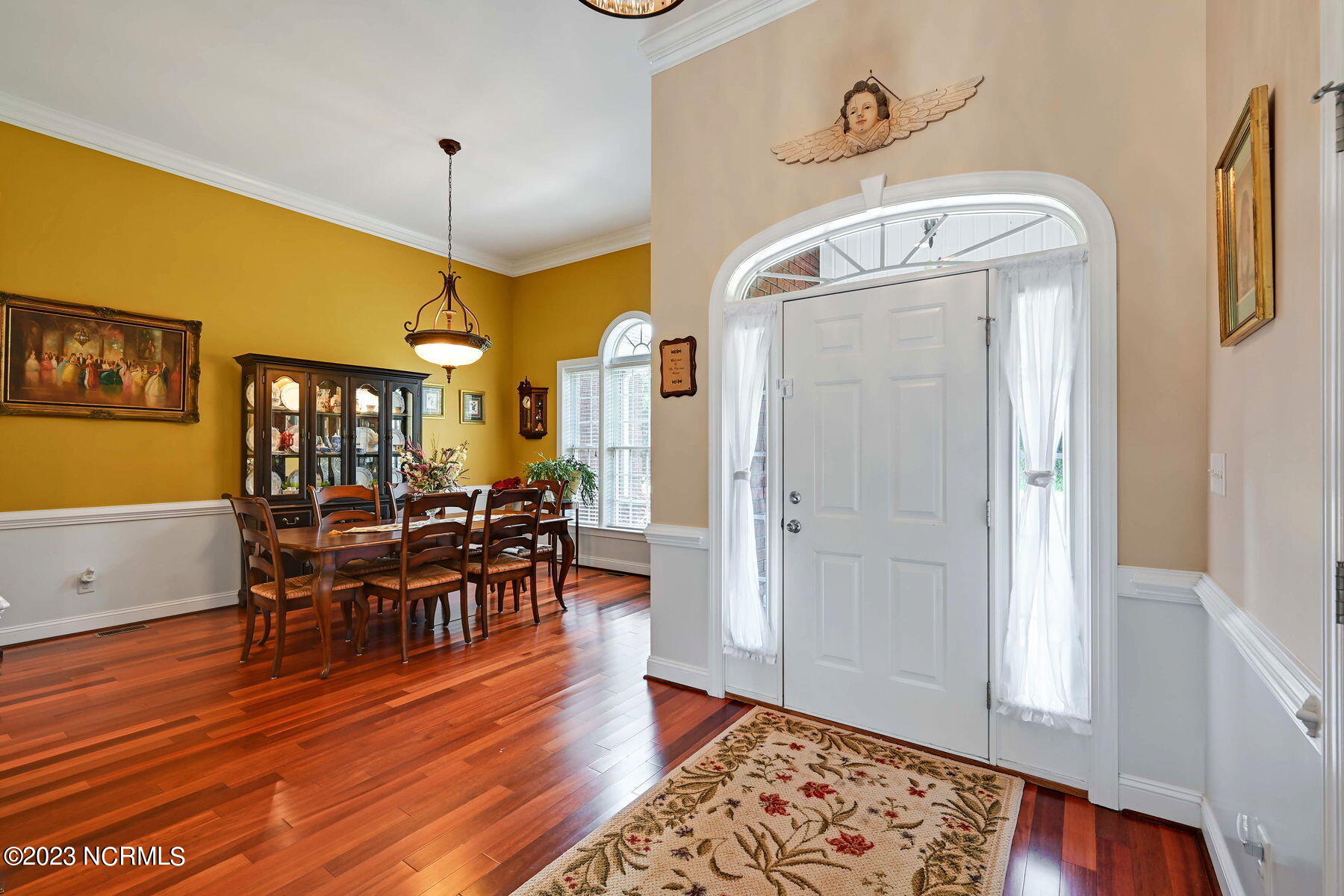 3021 Alton Phillips Road Kinston, NC 28504 - Photo 4 of 70 Foyer