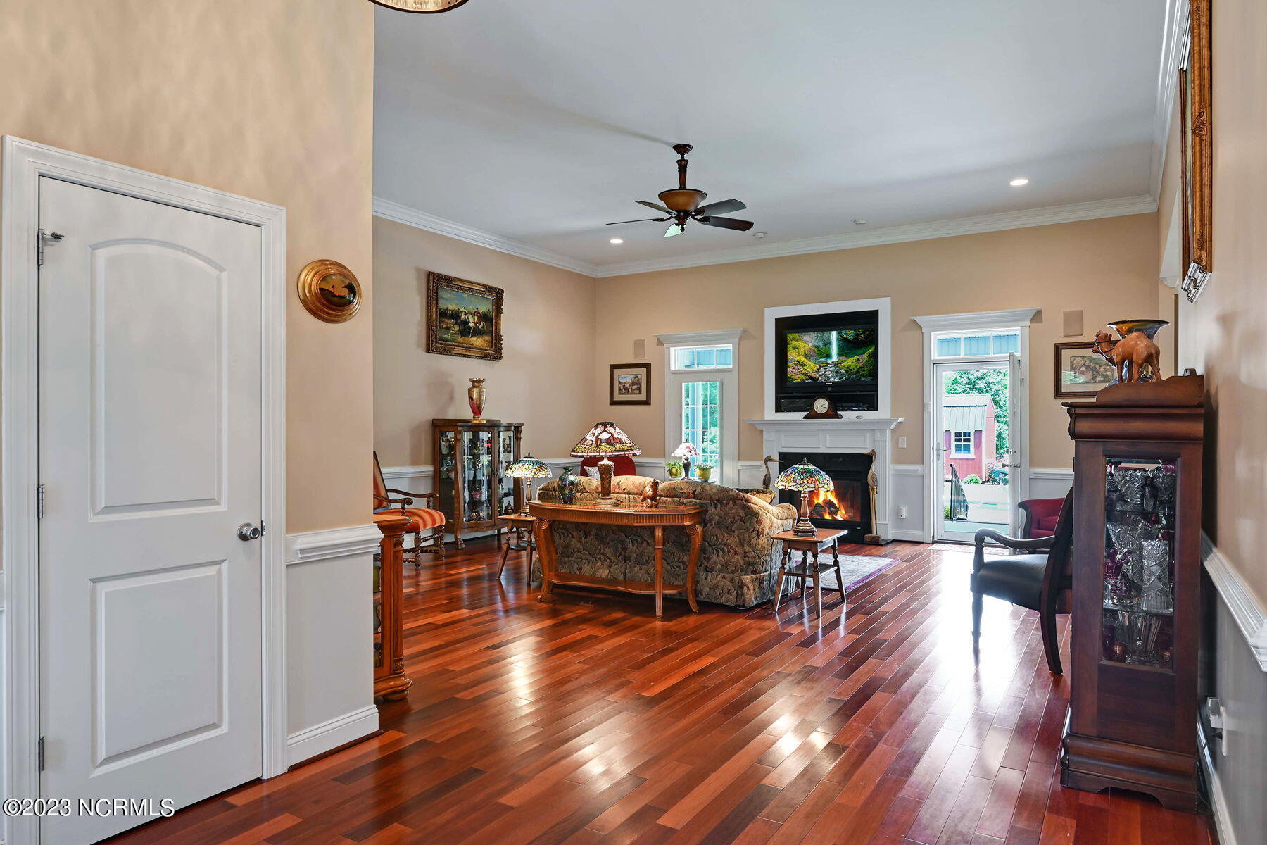 3021 Alton Phillips Road Kinston, NC 28504 - Photo 10 of 70 Living Room