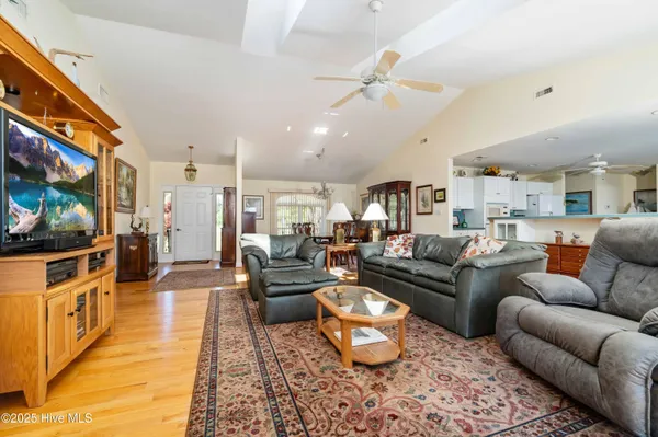 $850,000 | 6042 Dolphin Road, Oriental, NC 28571