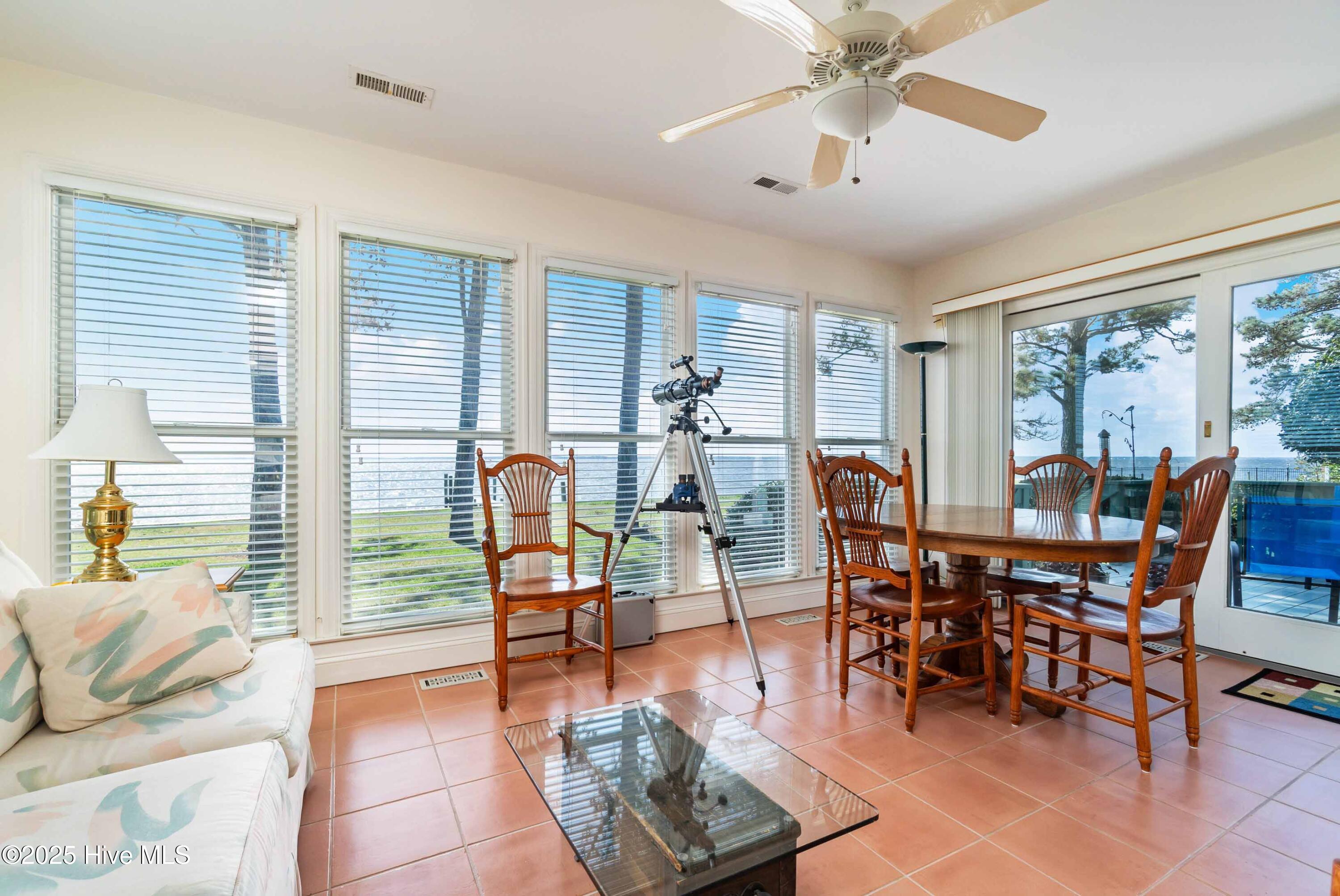 6042 Dolphin Road Oriental, NC 28571 - Photo 16 of 40 016_Sunroom