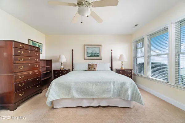 $850,000 | 6042 Dolphin Road, Oriental, NC 28571